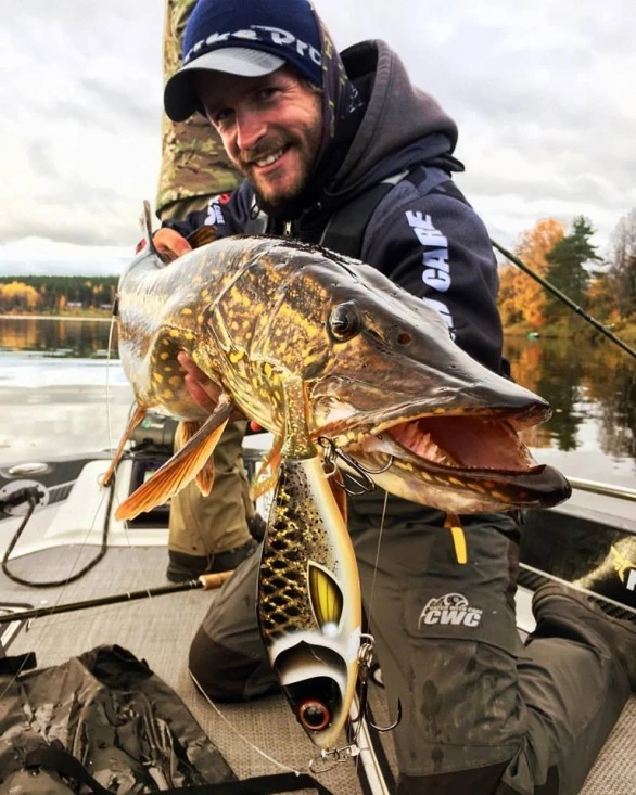 Strike Pro Trueglide Guppie 13,5cm 120g 3 Strike Pro Trueglide Guppie 13,5cm 120g – Bild 3