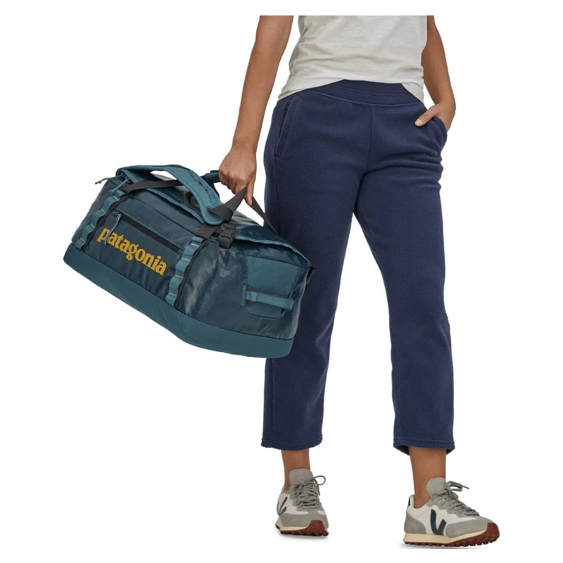 Patagonia Black Hole Duffel 40L Abalone Blue W/Ink Black 3 Patagonia Black Hole Duffel 40L Abalone Blue W/Ink Black – Bild 3